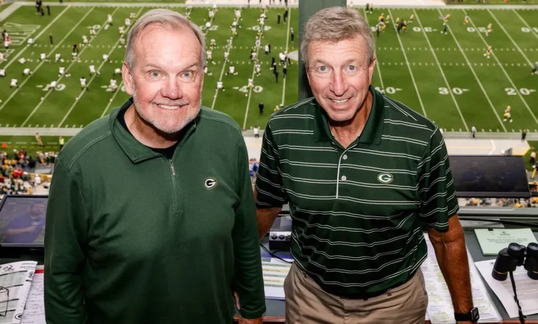 Wayne Larrivee, Larry McCarren voted top local announcers in NFL