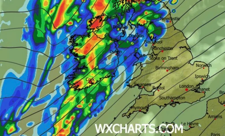 Weekend of weather warnings as Met Éireann says flooding 'likely' across Munster
