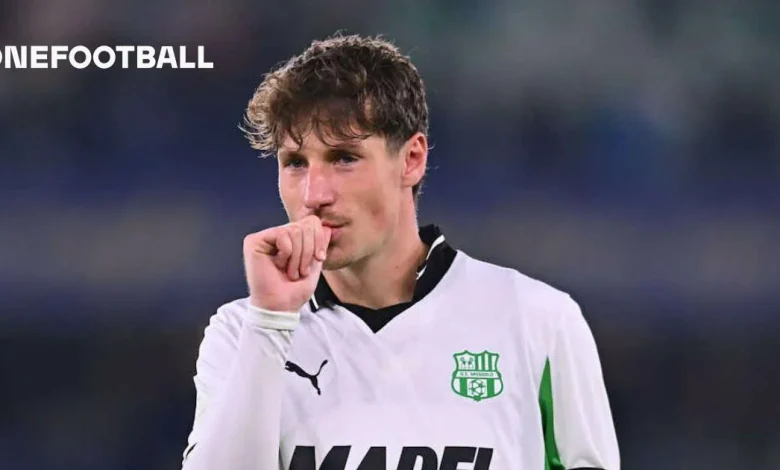 West Ham and Roma competing for Sassuolo’s Andrea Pinamonti