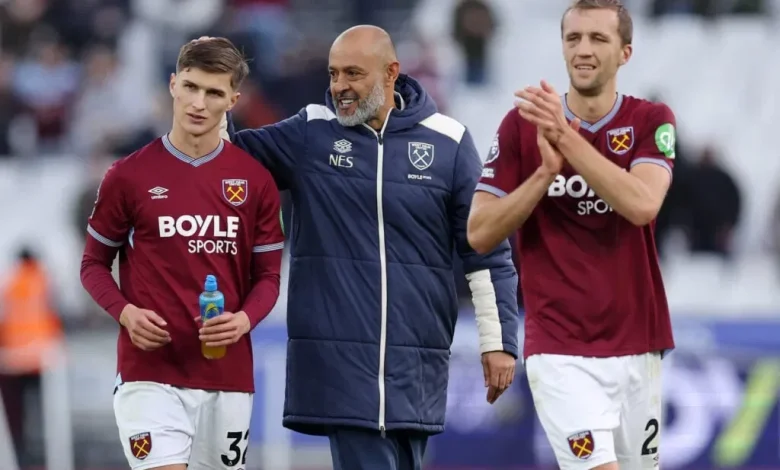 West Ham players need to start earning their wages