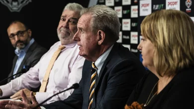 Wests Tigers in bureacratic turmoil as Barry O'Farrell sacked from club's board