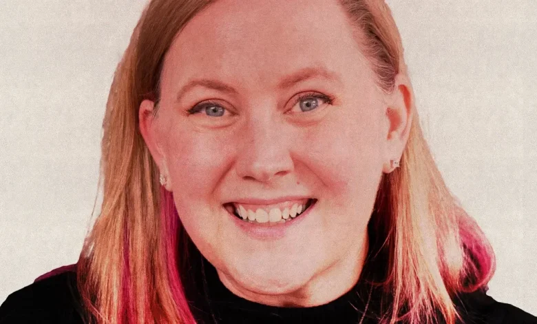 What Rebecca Yarros Watched, Read, and Listened to in 2025