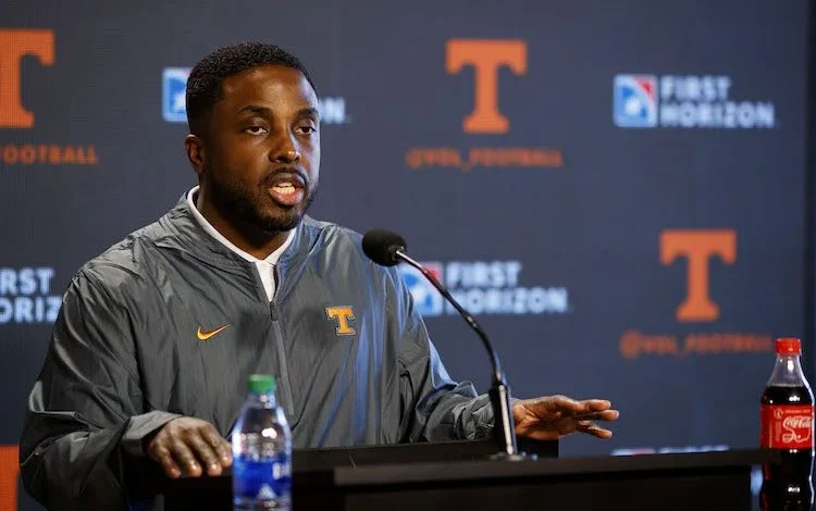 What Tennessee Football Will Owe Fired DC Tim Banks For His Buyout