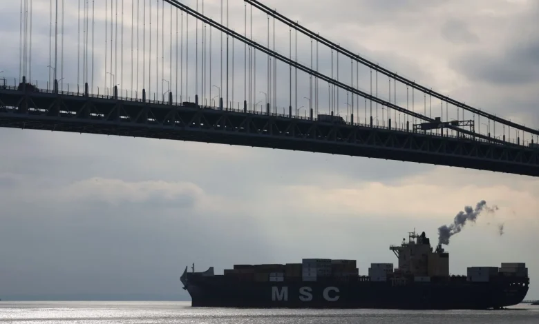 What would it mean to actually refund the tariffs? : The Indicator from Planet Money