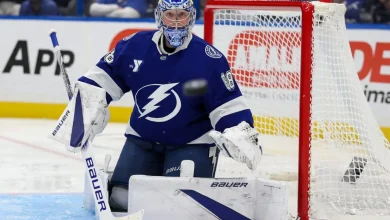 Who Are the Leading Vezina Trophy Contenders This Season?