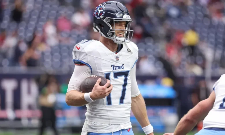 Who could replace Daniel Jones? Top Colts QB options to finish 2025