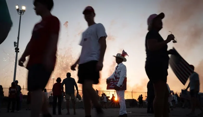 Who loves Trump? Apparently fewer people than ever