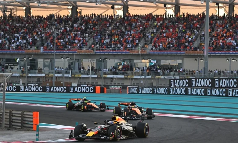 Why Verstappen couldn't use Hamilton's 2016 tactics in F1 title-deciding Abu Dhabi GP