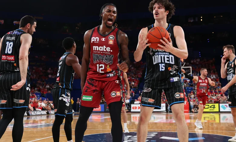 Wildcats dominate United for home win