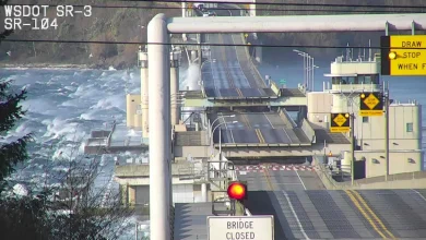 Windy conditions close Hood Canal Bridge Monday afternoon