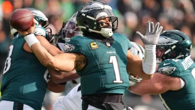 With all eyes on Jalen Hurts, the Eagles QB rebounds in big way vs. Raiders