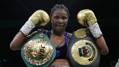 Women's champ Dubois joins MVP, to fight Dec. 19