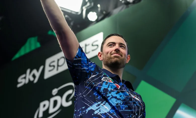 World Darts Championship 2026: Luke Humphries sets up second round showdown with 71-year-old Paul Lim