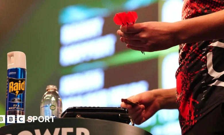 World Darts Championship 2026: Wasp spray used by Jurjen van der Velde at Ally Pally