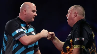 World Darts Championship star is back after bankruptcy and working as delivery driver