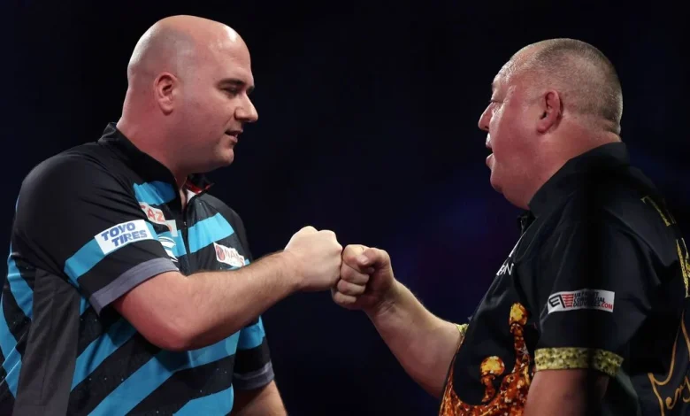 World Darts Championship star is back after bankruptcy and working as delivery driver