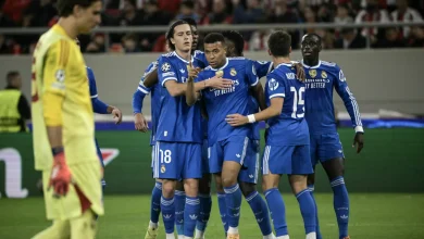 Wounded Barca, shaky Real Madrid need La Liga morale boost