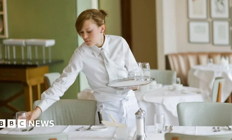 Young people on benefits to be offered construction and hospitality work