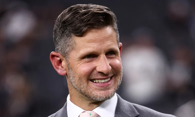 Zach Ertz's Hall of Fame Credentials Highlighted After Strong Performance Despite Commanders' Loss