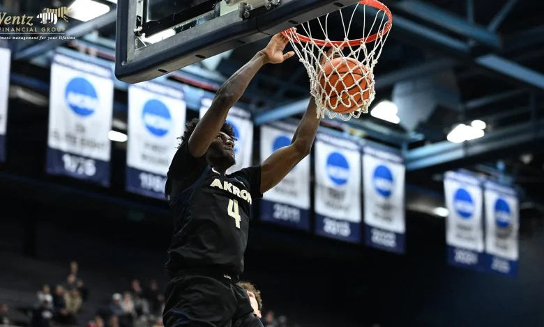 Zips Travel to Battle Tulane on Saturday