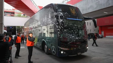 ¡Recibimiento hostil! Camión de los Tigres es agredido a su llegada al Nemesio Diez