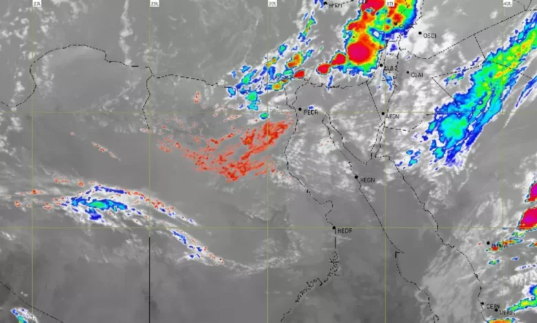 عاجل: عاصفة مطرية تجتاح 10 محافظات غداً... هيئة الأرصاد تحذر من سيول وبرد!