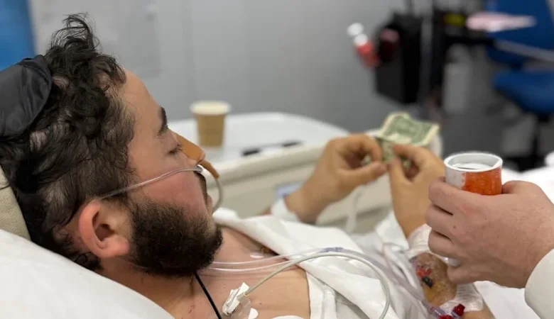 ‘I can get him’: Texan rabbi asked injured policeman for his gun before being wounded in Bondi massacre