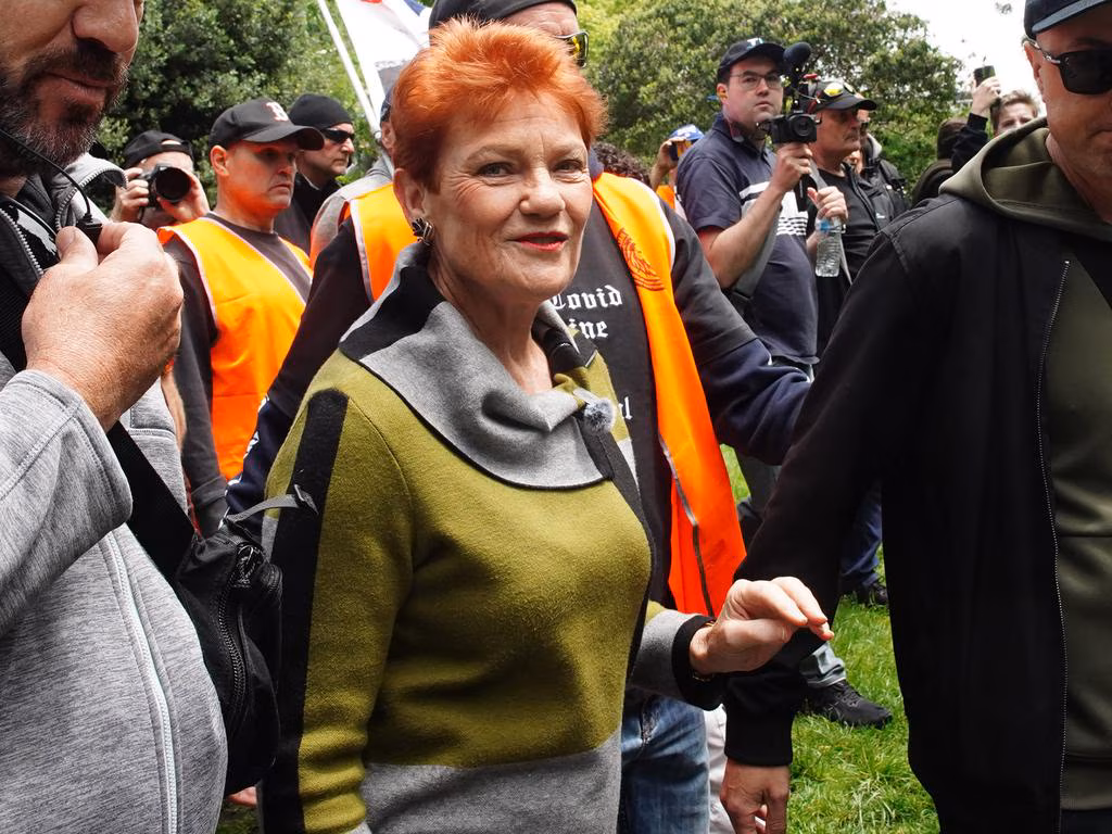 ‘I wouldn’t move to Victoria,’ Hanson tells protest