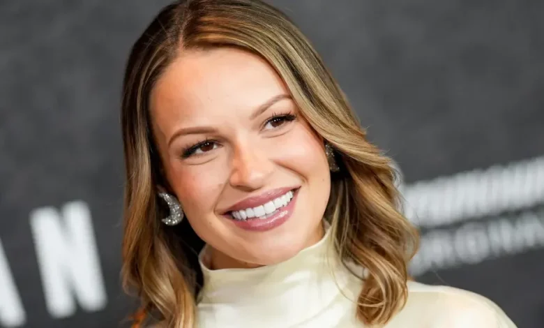 ‘Landman’ Star Kayla Wallace on Rebecca’s NSFW Bedroom Scene: It’s an ‘Uncomfortable Situation’ That ‘Makes Her More Human’