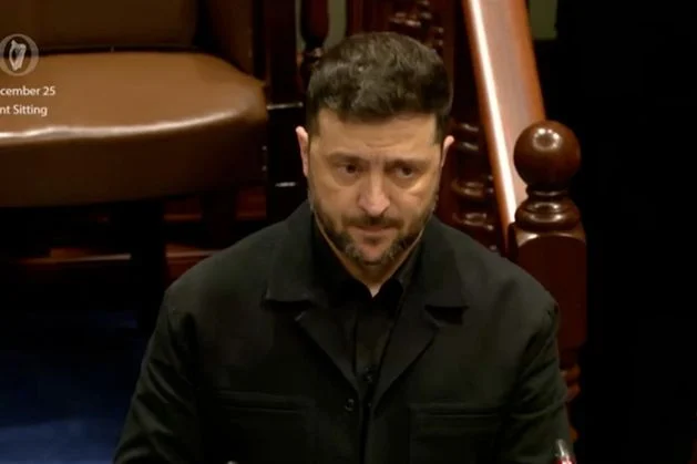 ‘Thank you Ireland’ – Volodymyr Zelensky addresses the Dáil and tells TDs and senators: ‘Help us achieve real peace’