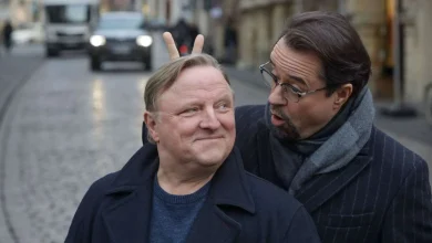„Tatort“-Fans dürfen jubeln: WDR verlängert Verträge mit Liefers und Prahl