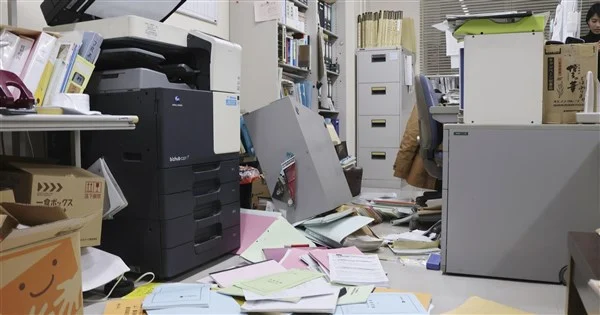 日本青森7.5地震23傷海嘯警報解除、自衛隊出動評估災情| 國際