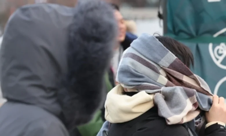 [날씨] 금요일 아침 출근길 최저 -8도 강추위…강원 산지 최대 10㎝ 적설